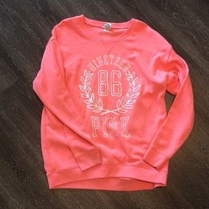 PINK SWEATSHIRT (MAKE ME AN OFFER 💗🌸)